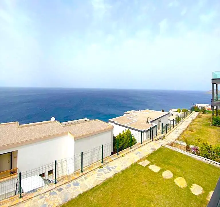 Property in Yalikavak